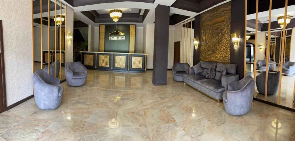 Hotel Shahristan Taraz Exteriér fotografie